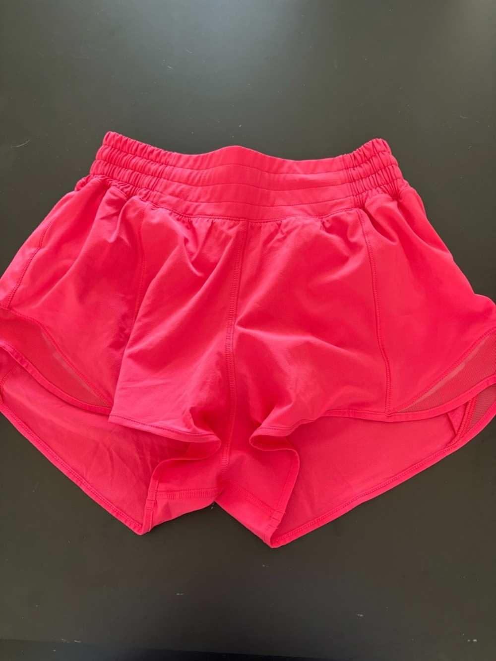 Women’s Lululemon Hotty Hot low pink shorts size 4